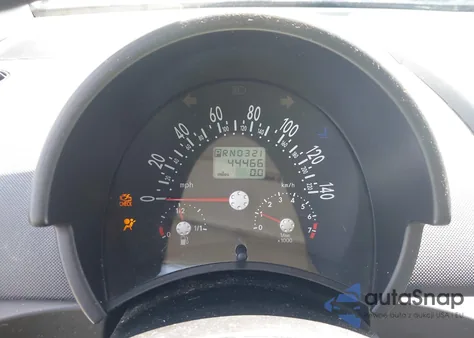 2002 Volkswagen New Beetle Gls z USA, uszkodzony, nr VIN 3VWCB21C42M447150